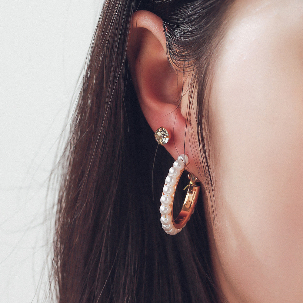 Beautiful Pearl Set with Unique Style