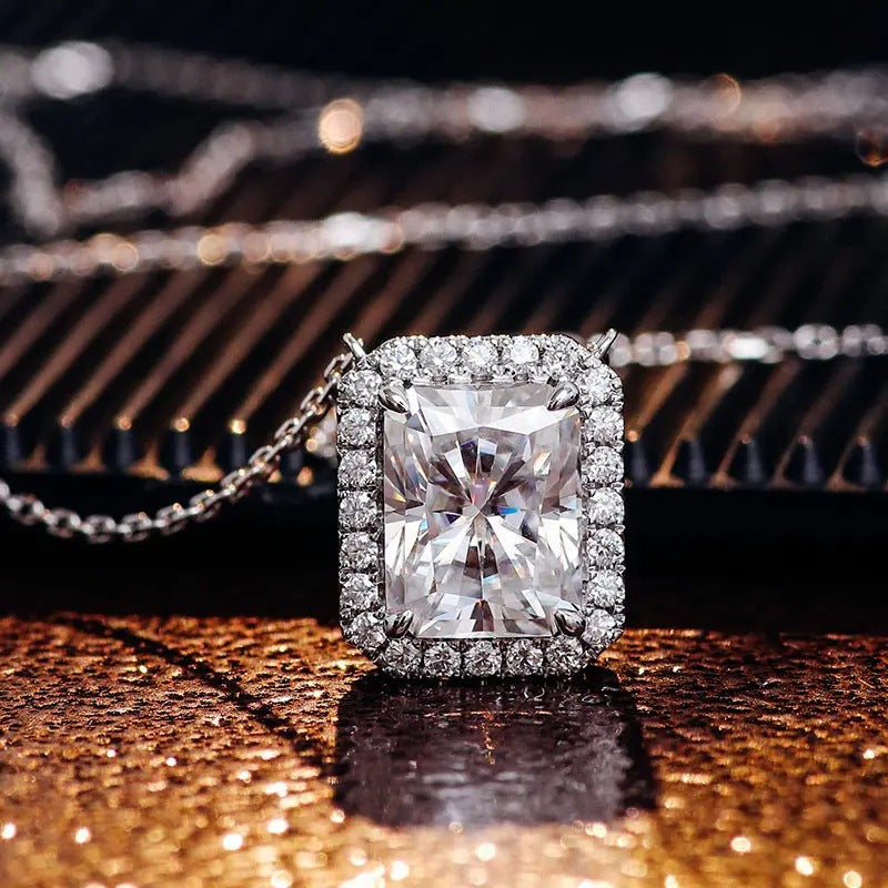 Beautiful Necklace with Unique Style