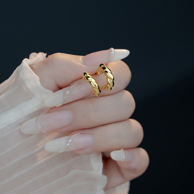 Vintage Handmade Earring