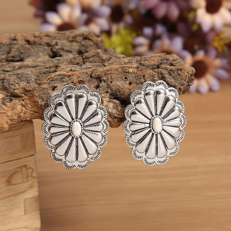 Elegant Earring for Every Occasion