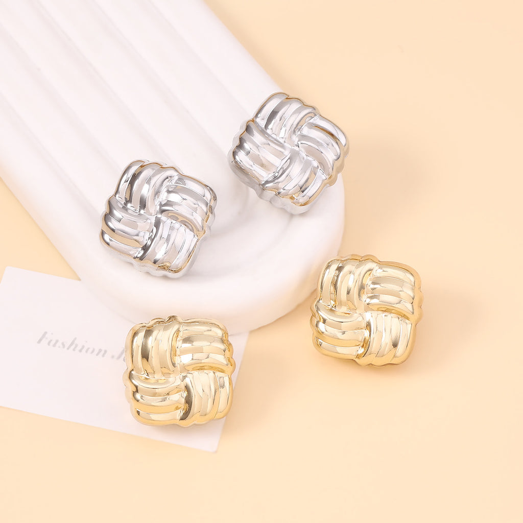 Vintage Handmade Earring