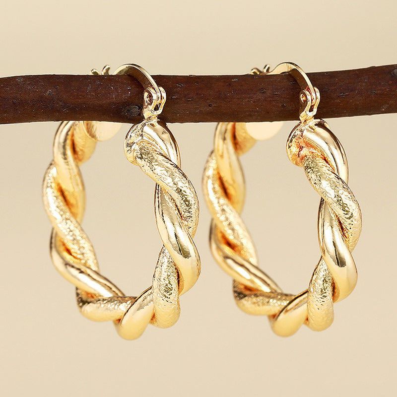 Classic Earring with Timeless Appeal