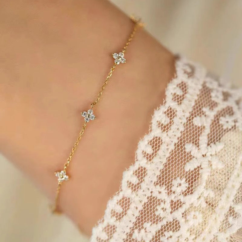 Beautiful Bracelet with Unique Style