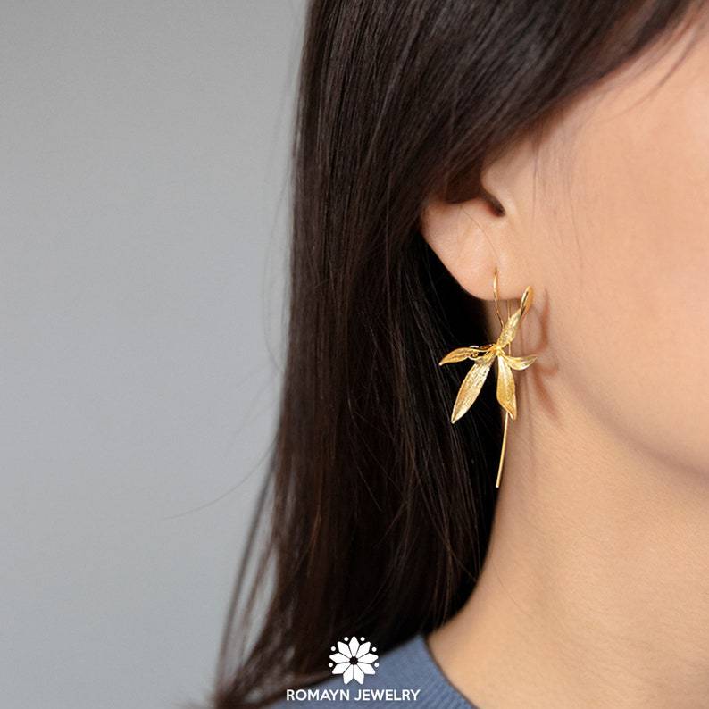 Charming Earring for Any Occasion
