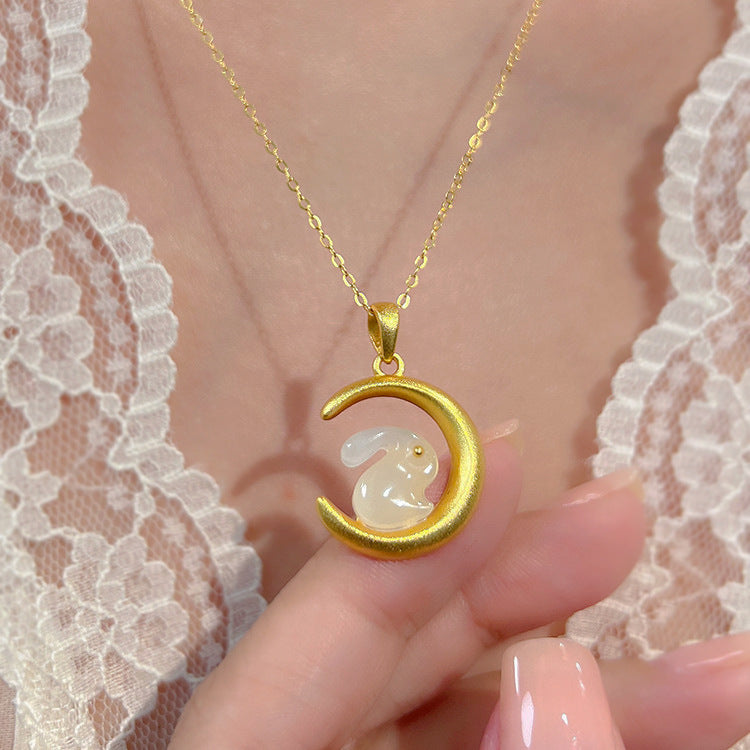 Stunning Silver Necklace for Daily Wear