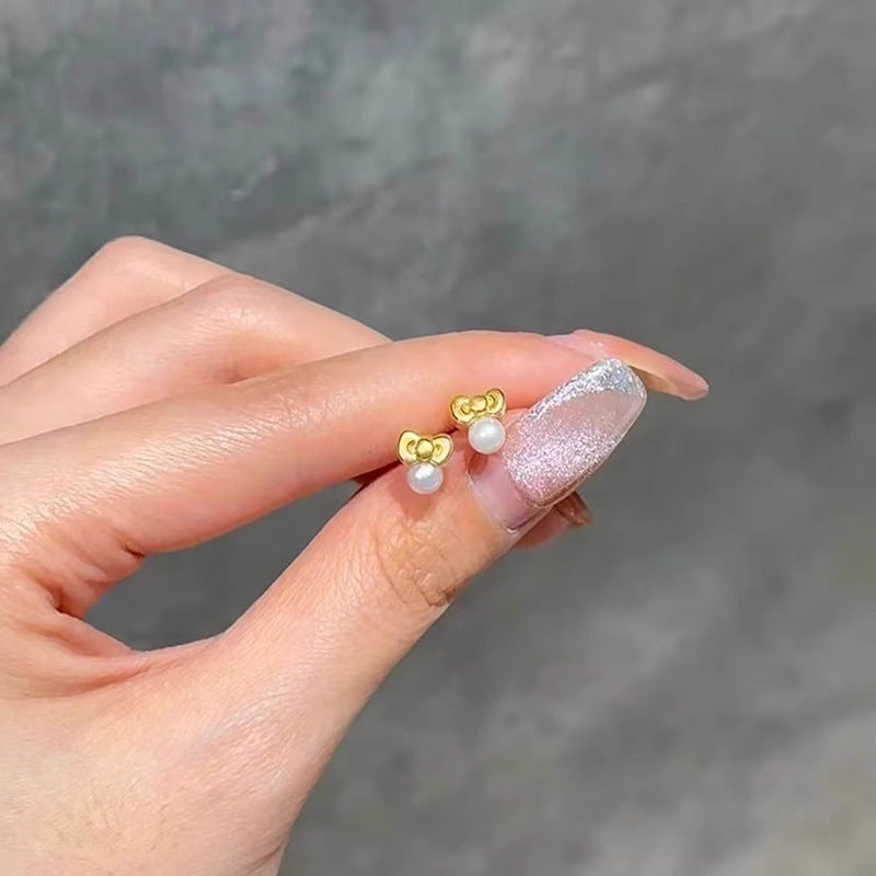 Charming Pearl Earring for Any Occasion