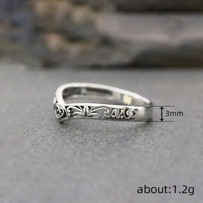 Beautiful Silver Ring with Unique Style