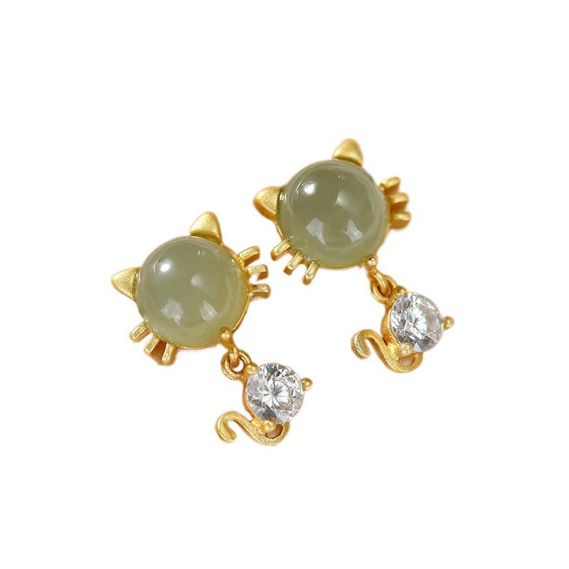 Vintage Handmade Gold Earring