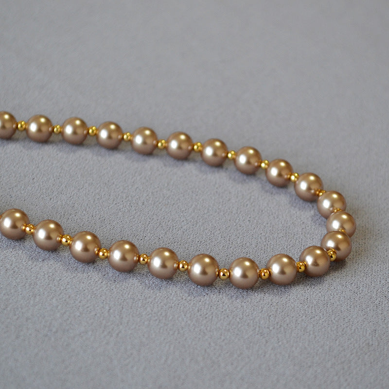 Beautiful Gold Necklace with Unique Style