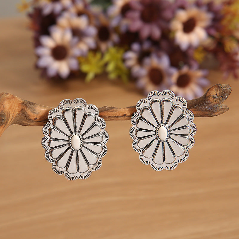 Elegant Earring for Every Occasion