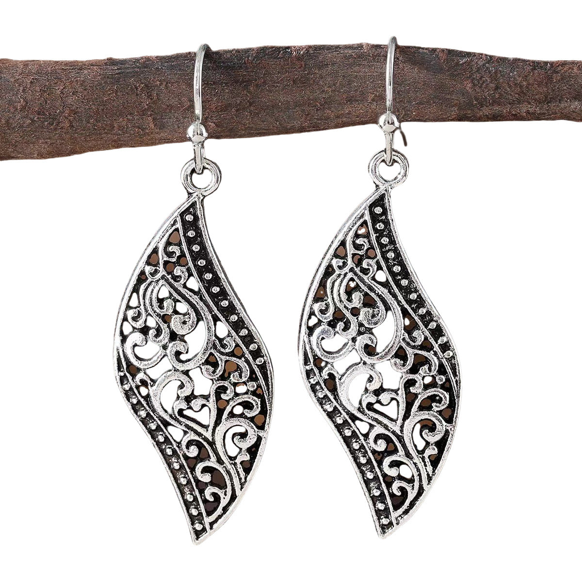 Vintage Handmade Earring