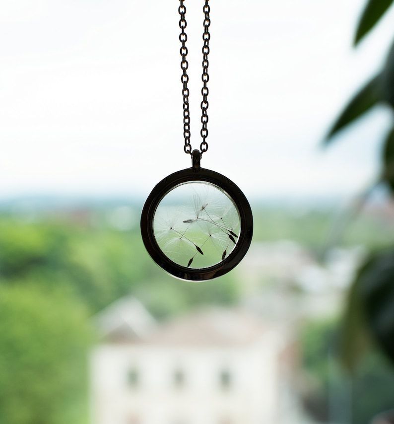 Stunning Necklace for Daily Wear