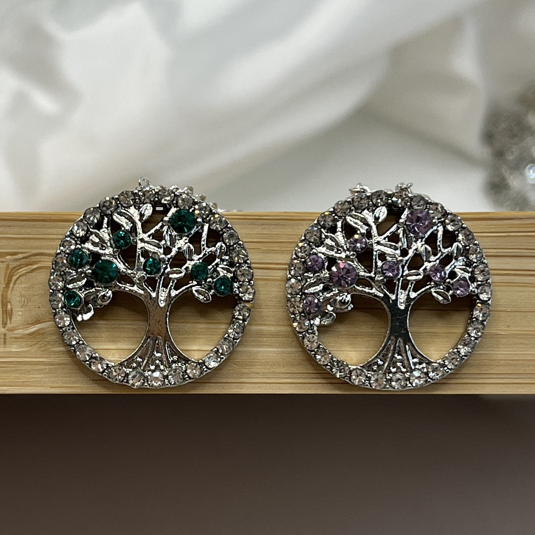 Beautiful Necklace with Unique Style