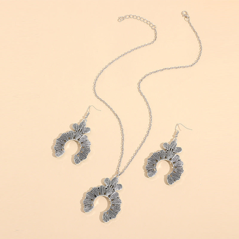 Romantic Set for Special Moments