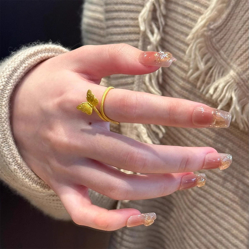 Beautiful Gold Ring with Unique Style