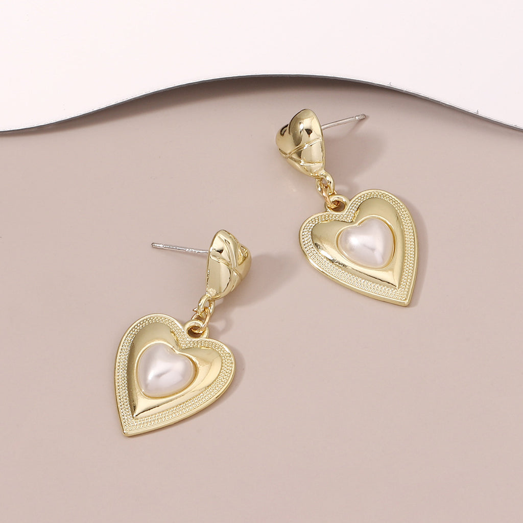 Vintage Handmade Gold Earring