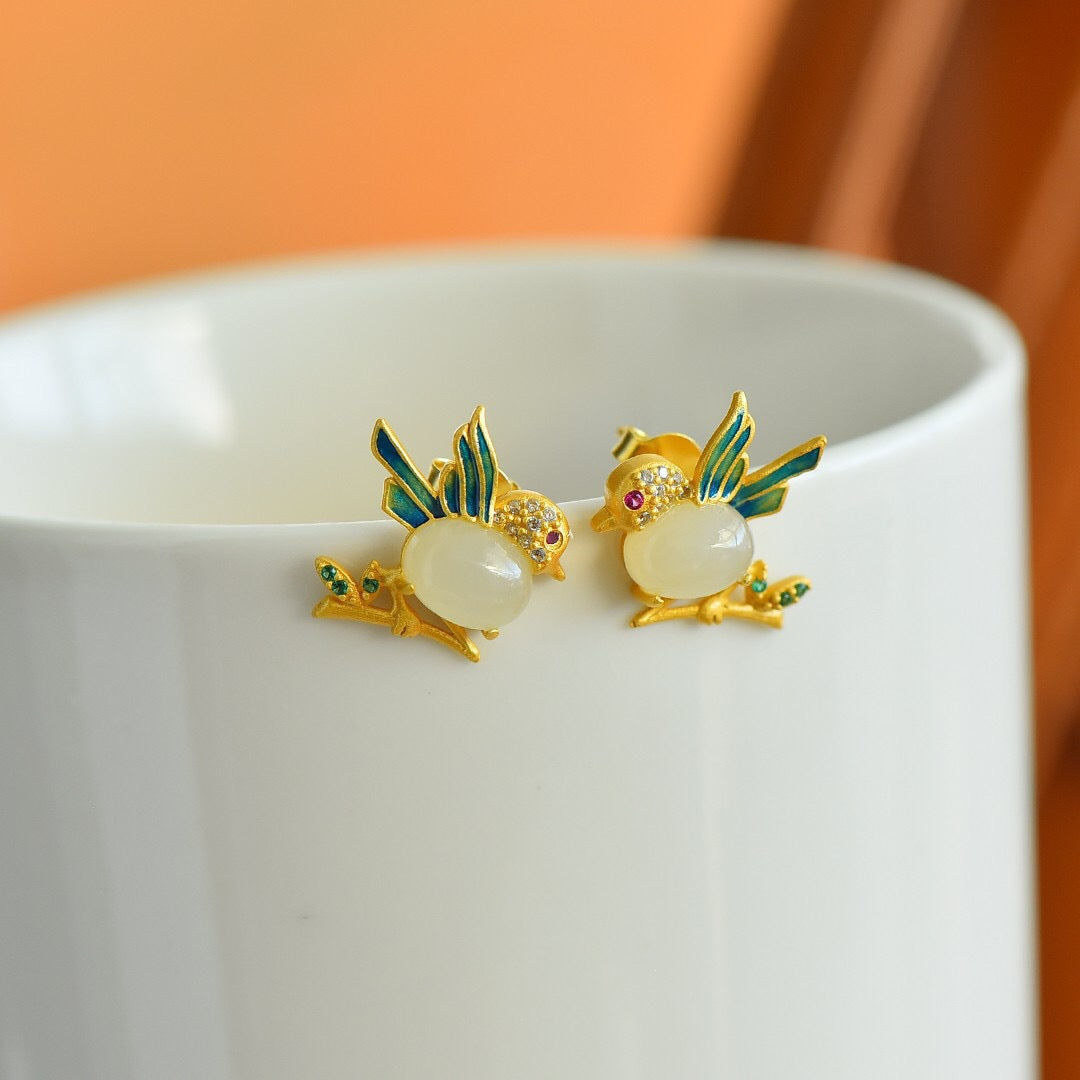 Vintage Handmade Gold Earring