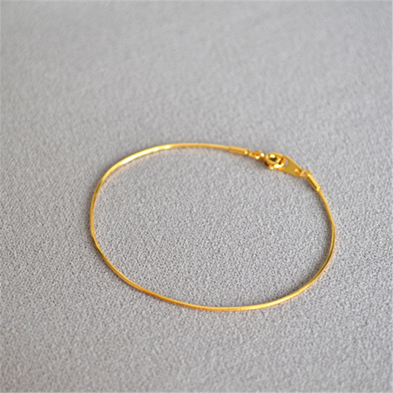 Beautiful Gold Bracelet with Unique Style
