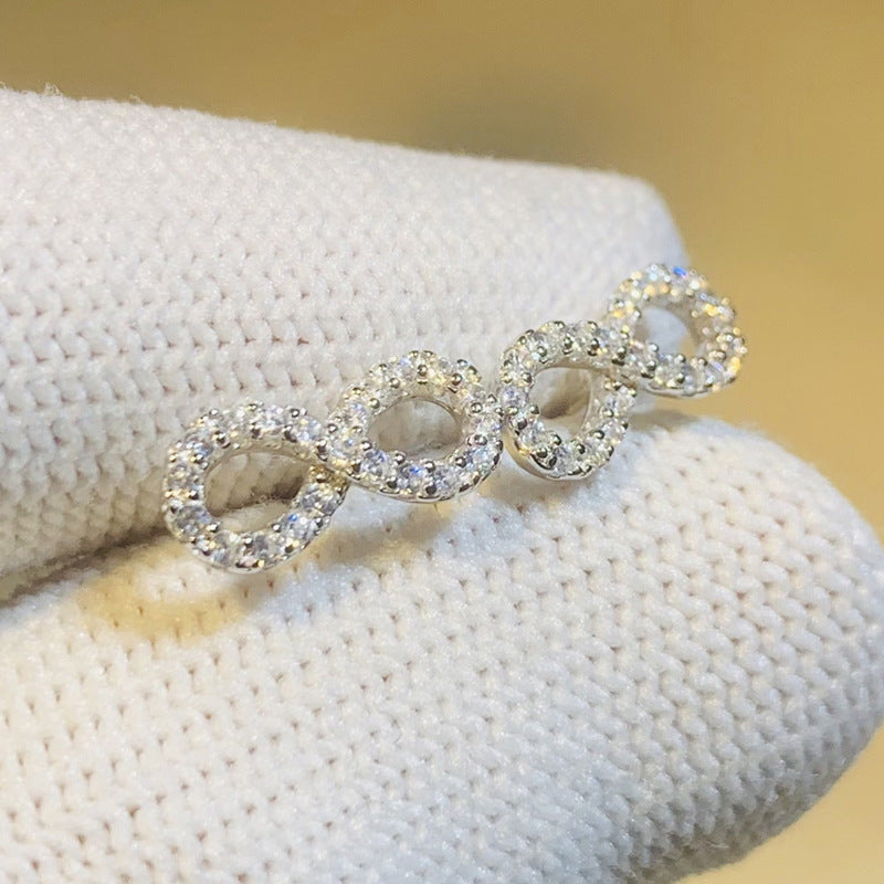 Beautiful Earring with Unique Style