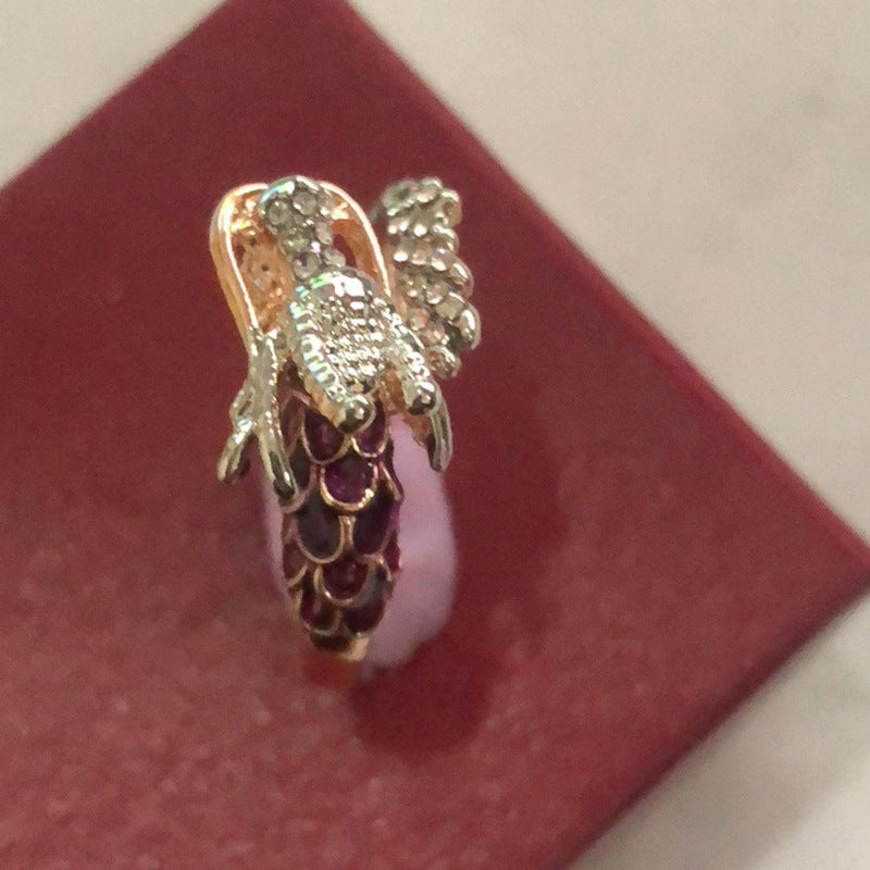Beautiful Gold Ring with Unique Style