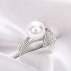 Beautiful Pearl Ring with Unique Style
