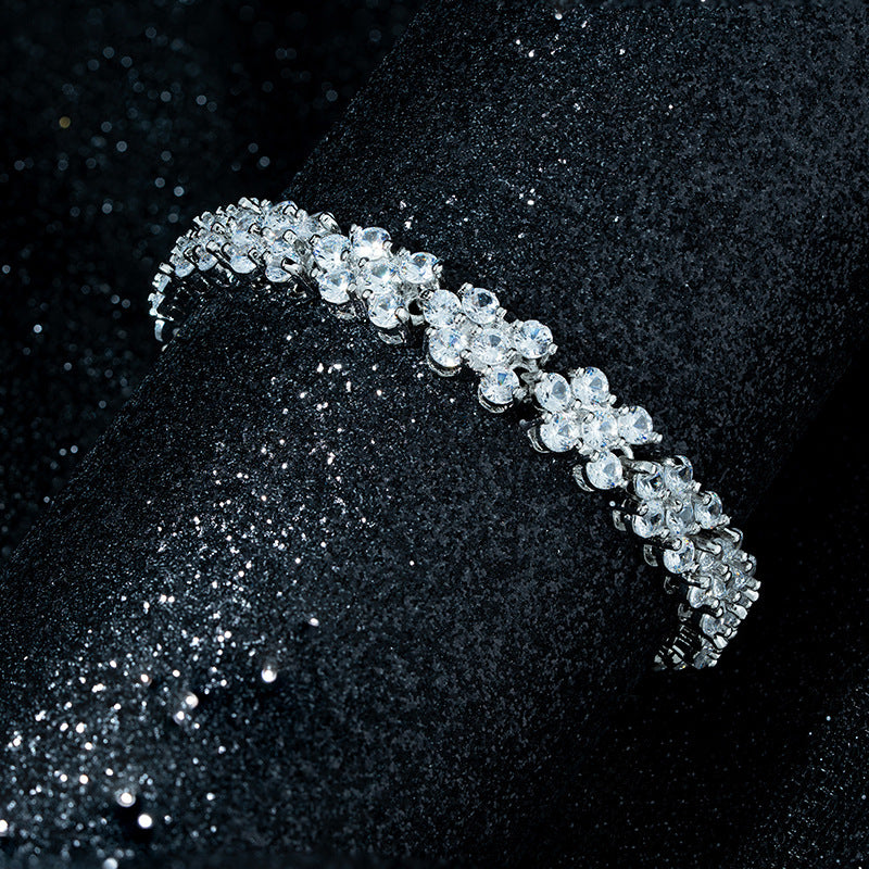 Beautiful Bracelet with Unique Style