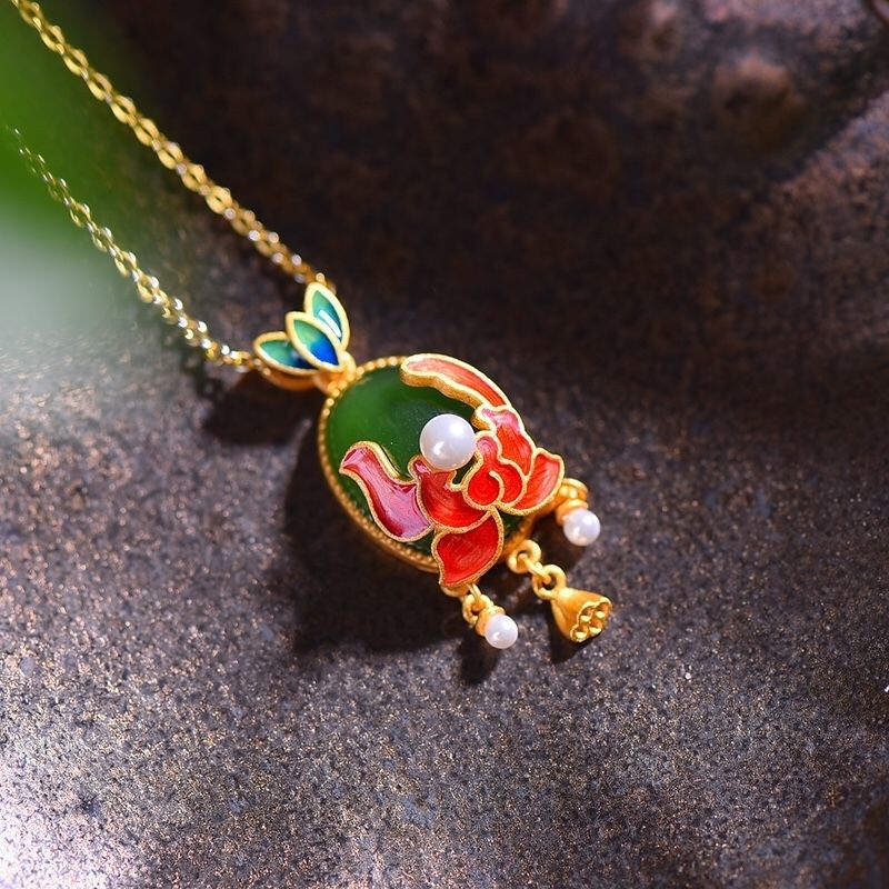 Beautiful Necklace with Unique Style