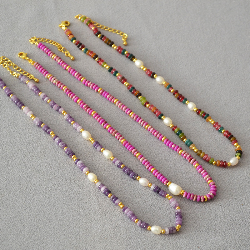 Beautiful Pearl Necklace with Unique Style