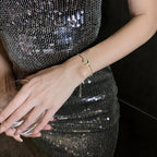 A Romantic Bracelet for Special Moments