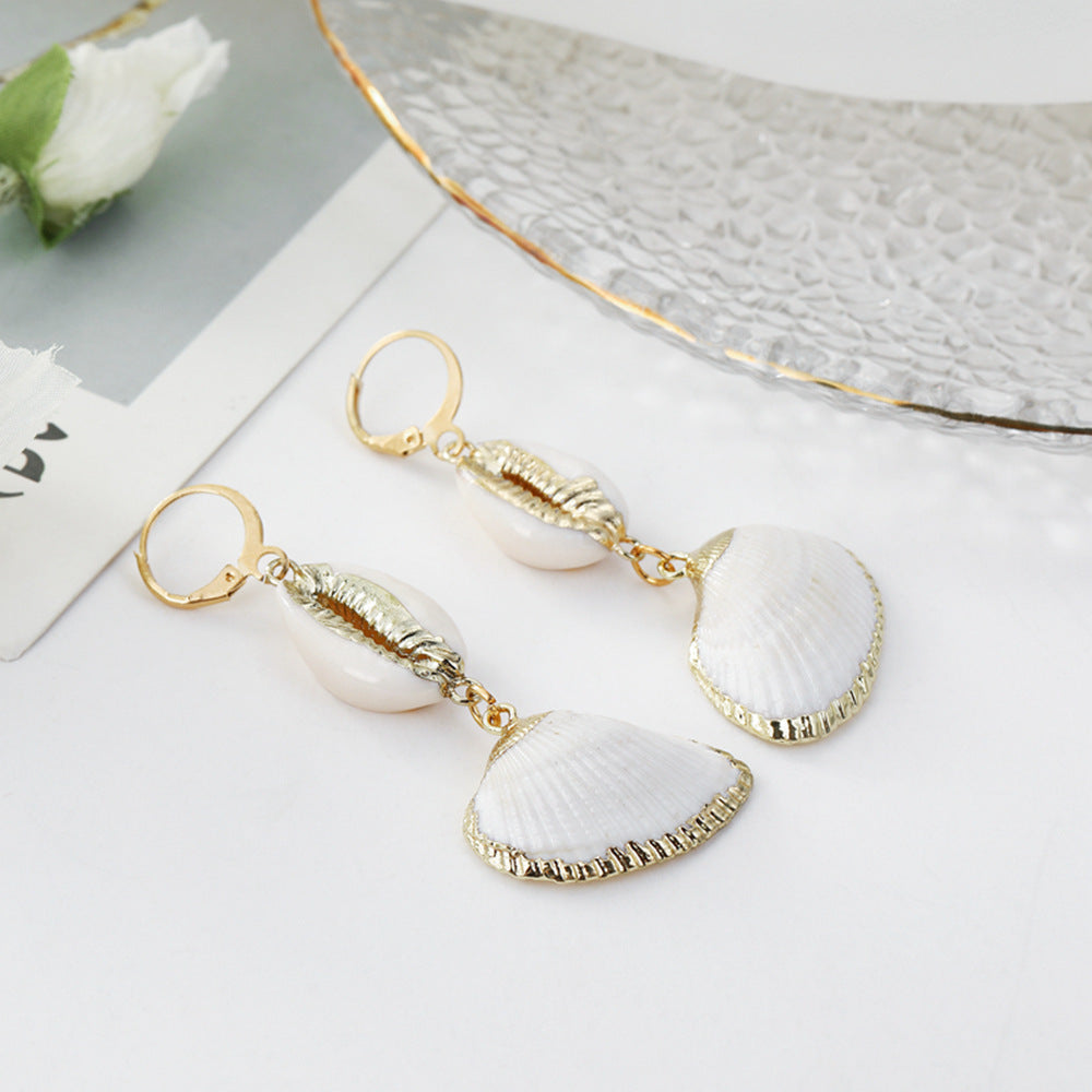 Vintage Handmade Gold Earring