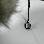 A Romantic Pendant for Special Moments