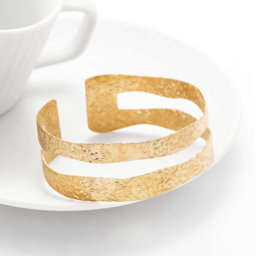 Charming Bracelet for Any Occasion