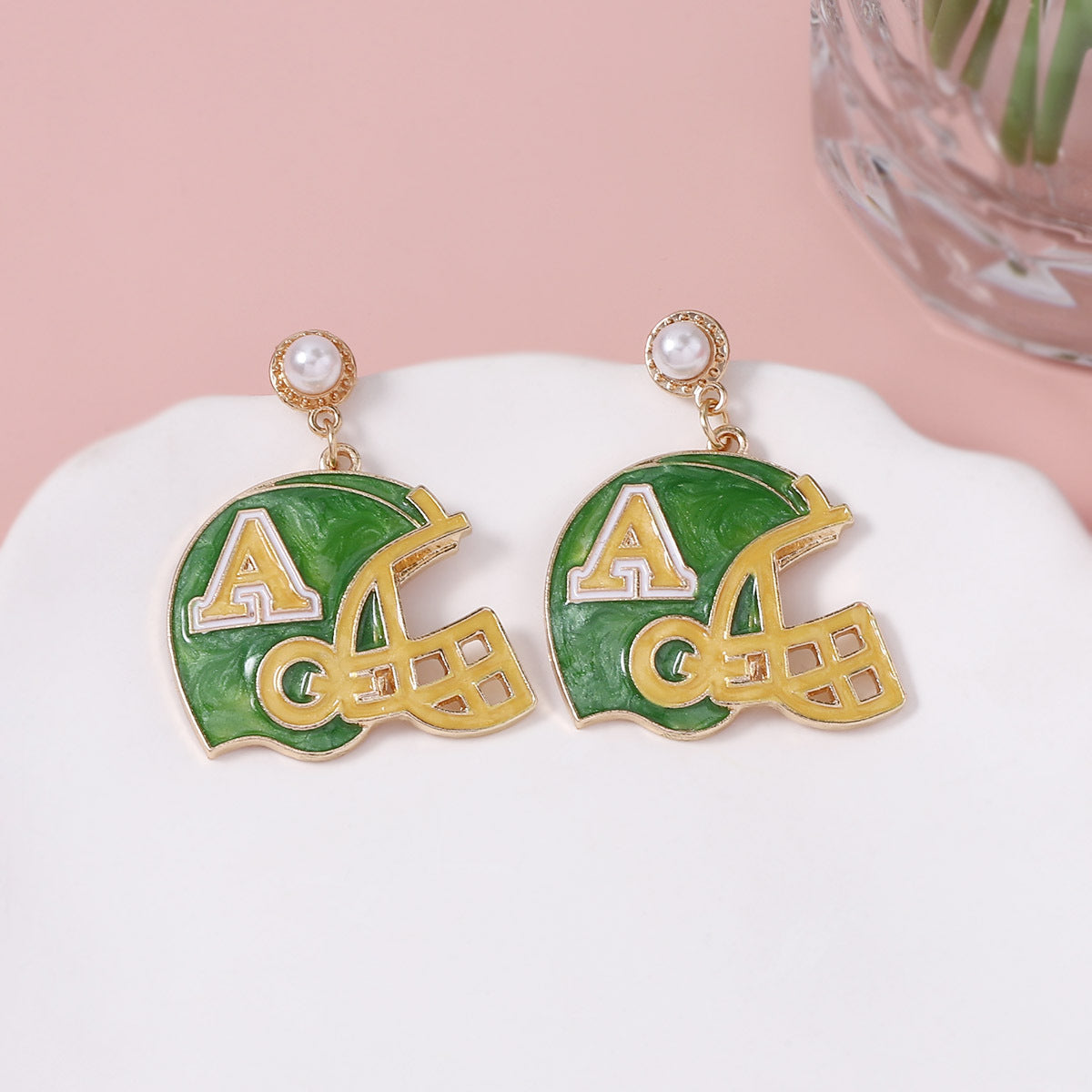 Vintage Handmade Pearl Piece