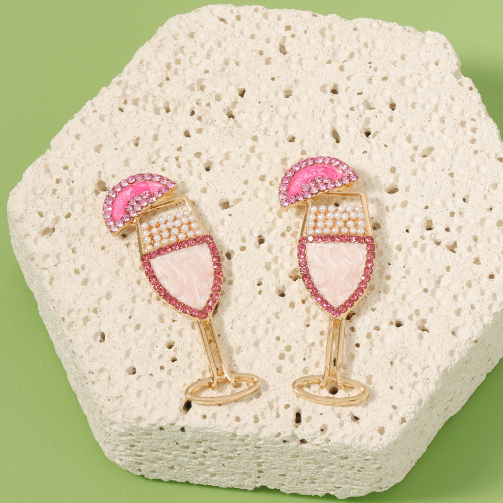 Charming Pearl Earring for Any Occasion