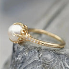 Beautiful Gold Ring with Unique Style