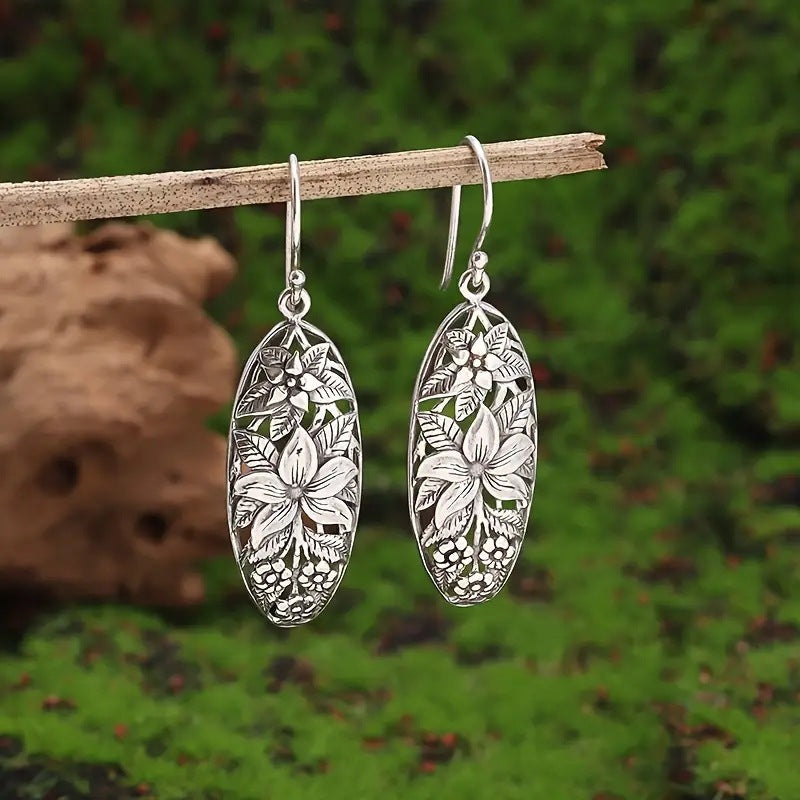 Charming Earring for Any Occasion