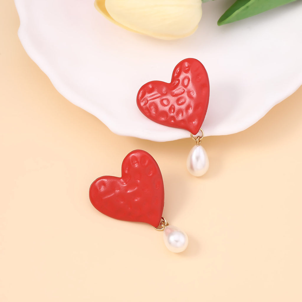 Charming Pearl Earring for Any Occasion