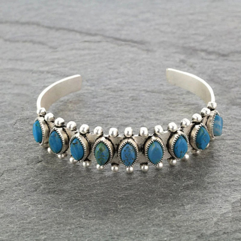 Beautiful Bracelet with Unique Style