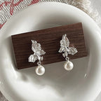 Beautiful Pearl Earring with Unique Style