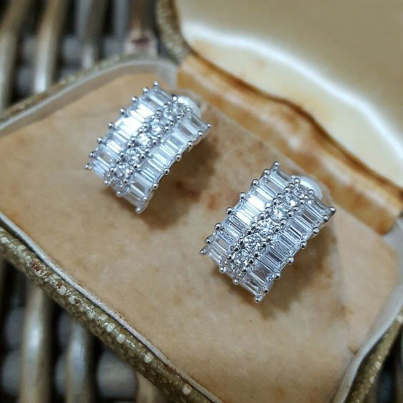 Romantic Earring for Special Moments