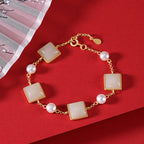 Beautiful Gold Bracelet with Unique Style