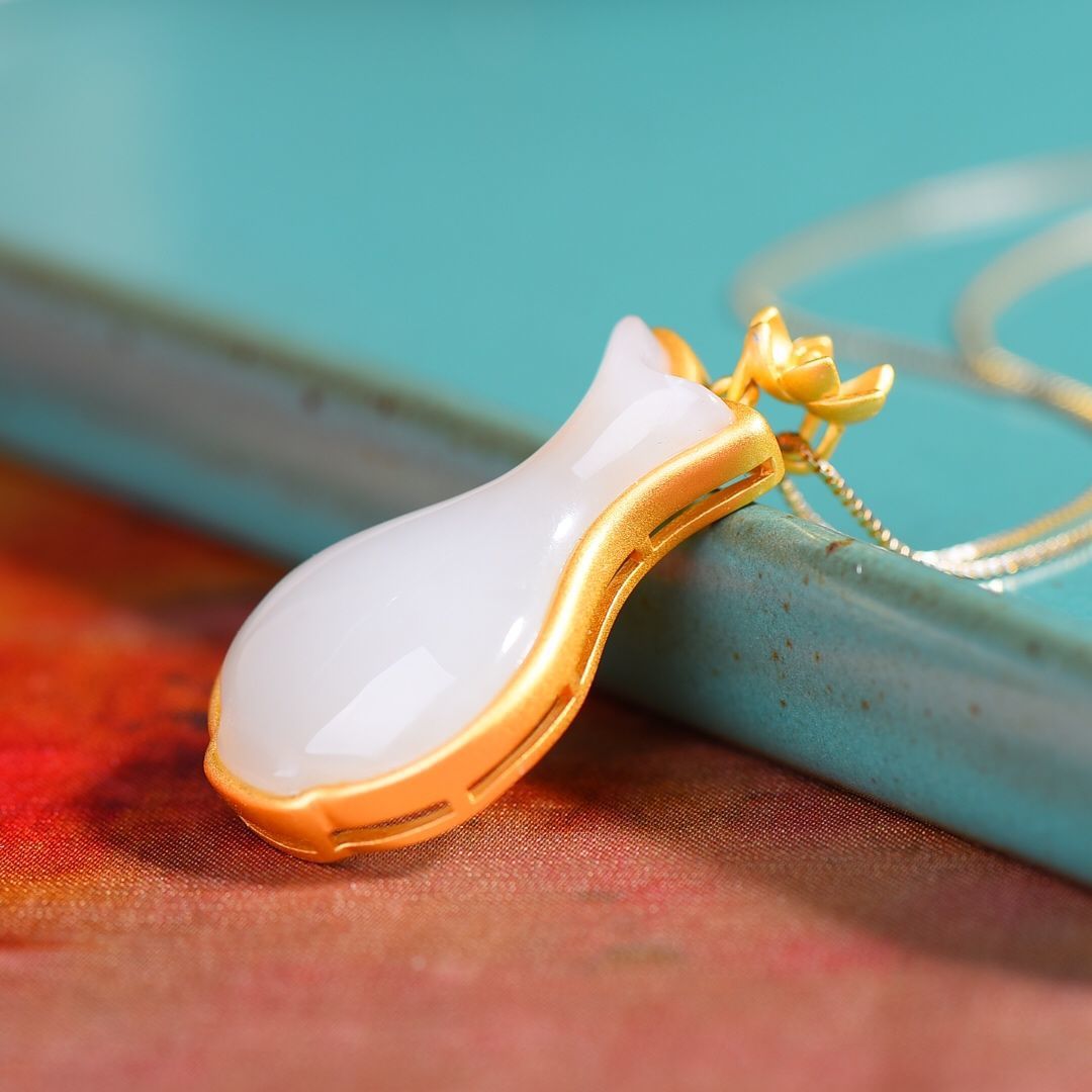 Vintage Handmade Gold Necklace