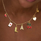 A Beautiful Necklace with Unique Style