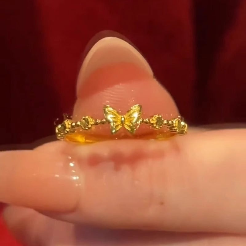 Beautiful Gold Ring with Unique Style