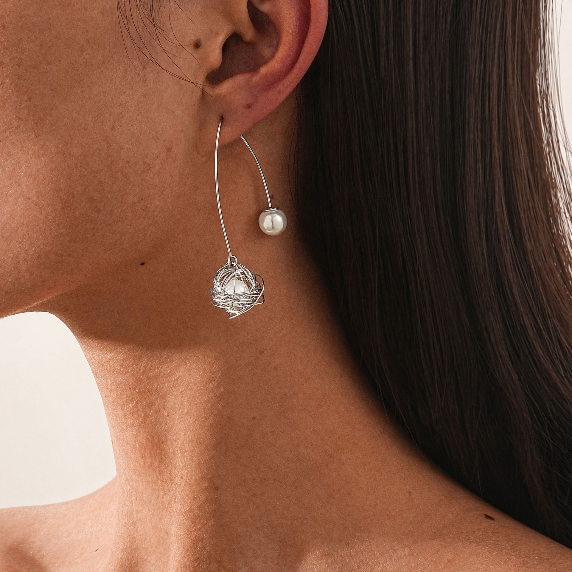 Beautiful Pearl Earring with Unique Style