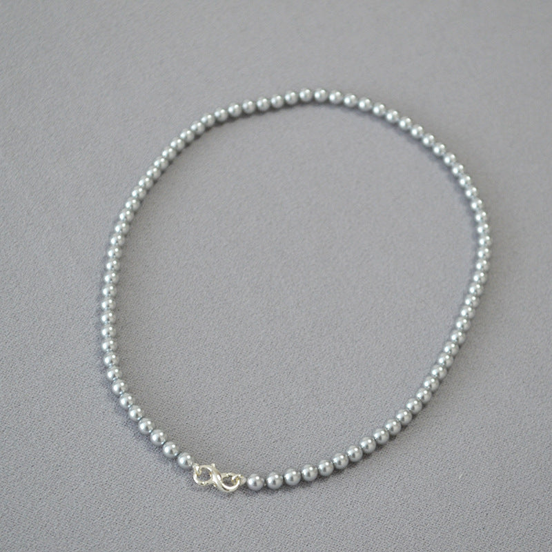 Beautiful Pearl Necklace with Unique Style