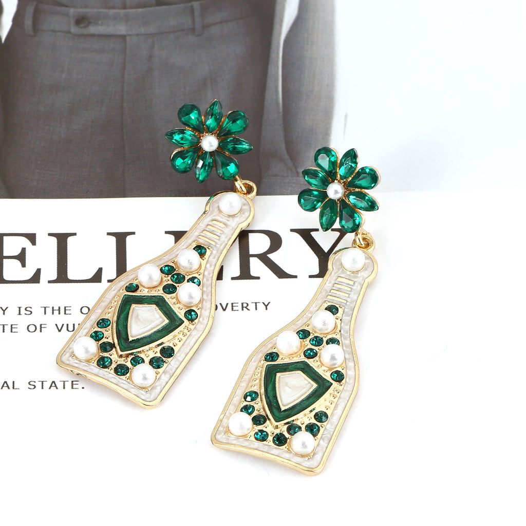 Charming Pearl Earring for Any Occasion