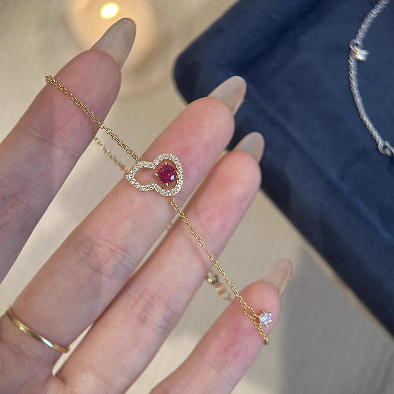 Beautiful Bracelet with Unique Style