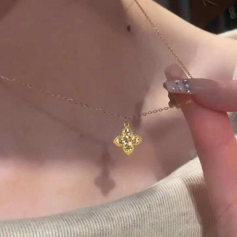 Beautiful Gold Necklace with Unique Style