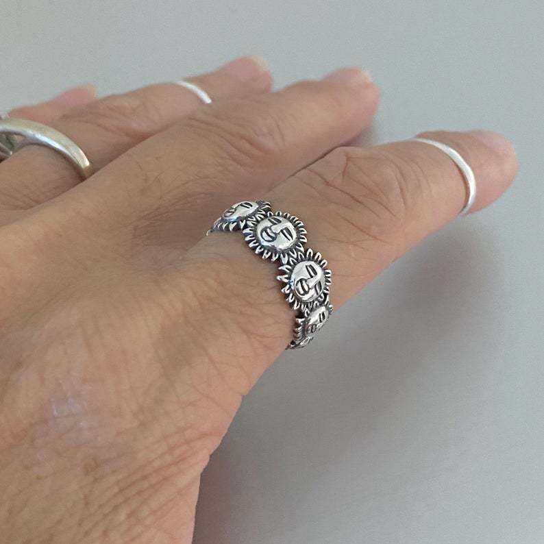 Classic Ring with Timeless Appeal